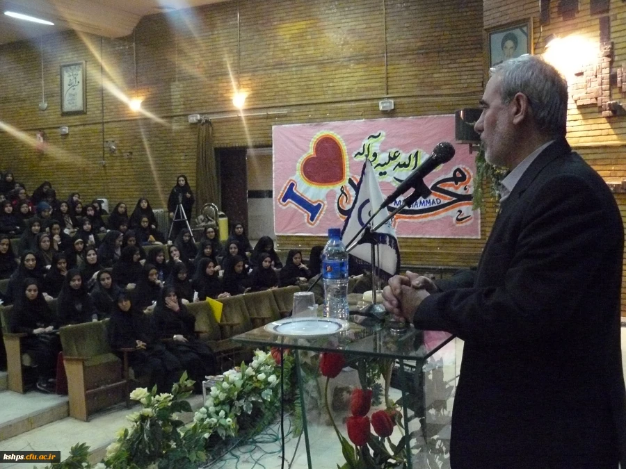 حضورمدیر کل حوزه ریاست دانشگاه فرهنگیان در مراسم جشن ورودی دانشجویان جدید الورودپردیس شهیدصدوقی