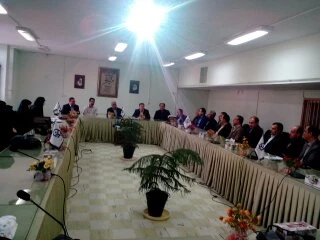 مراسم هفته آموزش با حضور مدیر کل محترم آموزش و پرورش استان کرمانشاه در پردیس  
شهید صدوقی کرمانشاه برگزار شد  2