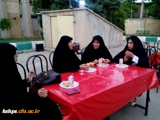 مراسم هفته آموزش با حضور مدیر کل محترم آموزش و پرورش استان کرمانشاه در پردیس  
شهید صدوقی کرمانشاه برگزار شد 2