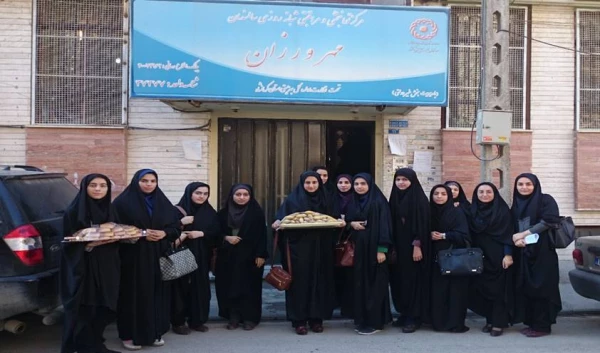 برنامه حضور در خانه سالمندان وتکریم سالمندان گرامی 
 2