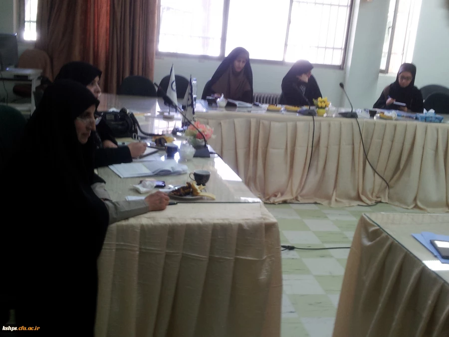 جلسه کارگروه کارورزی پردیس 2