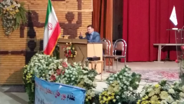 نشست هم اندیشی تاریخ استان کرمانشاه با همکای دانشگاه رازی و پردیس شهید صدوقی 4