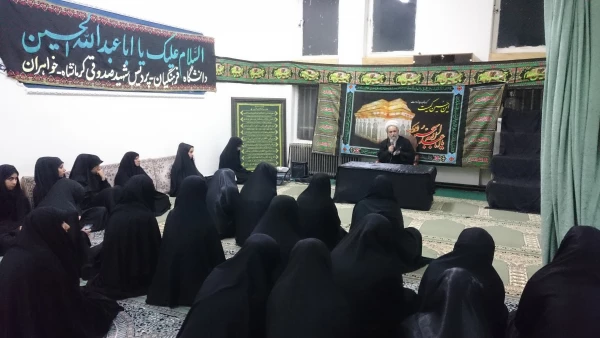 اقامه عزا ی ابا عبدالله الحسین (ع) 2