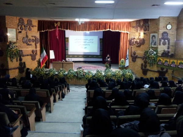 برگزاری دومین جلسه نشست دانشجویان با مسئولین دانشگاه  3