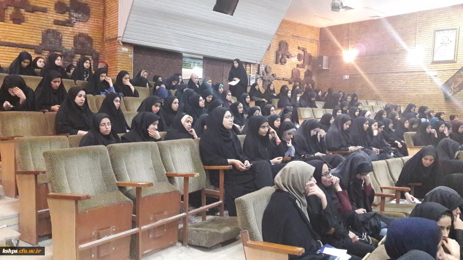 نشست تخصصی بررسی ابعاد تاریخی و زمینه های سیاسی 13 ابان  2