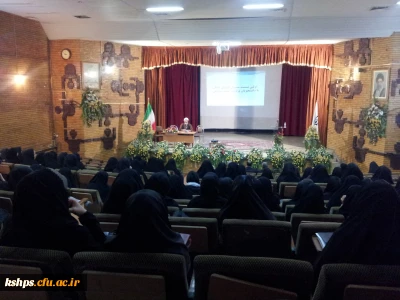 نشست مسئولین گزینش استان با دانشجویان