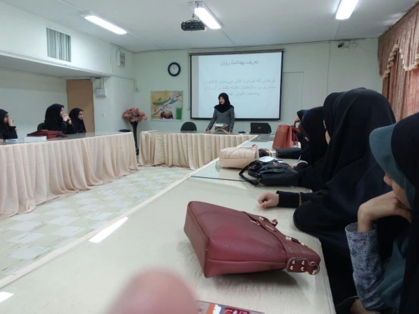 گرامیداشت هفته سلا مت باموضوع  سلامت روان،نیازهمه وهمیشه  2