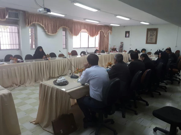 تشکیل جلسه توجیهی اساتید کارورزی 2