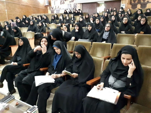 جلسه توجیهی دانشجویان جدید الورود  2