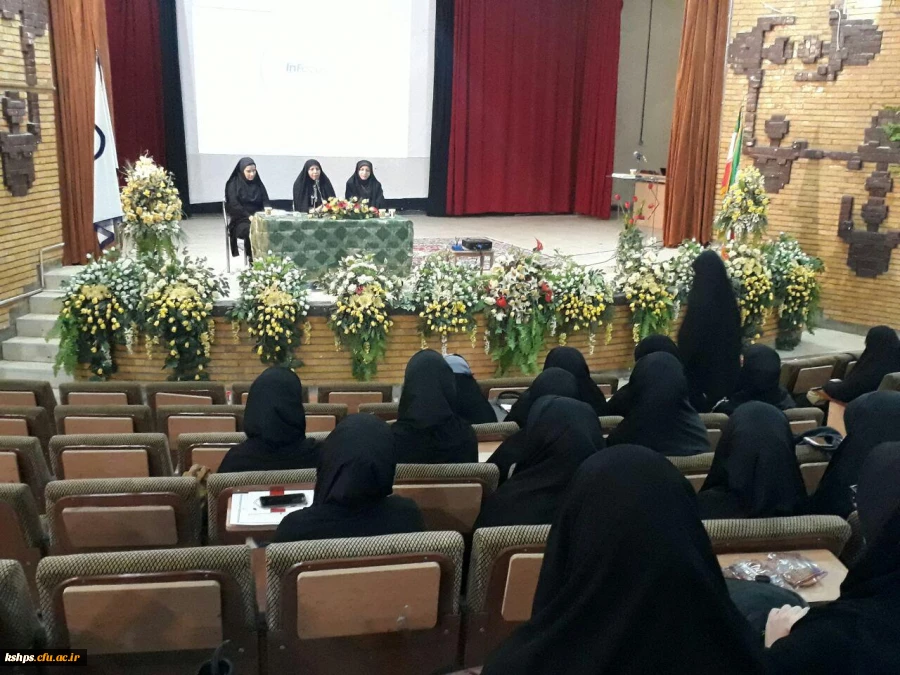 جلسه توجیهی دانشجویان جدید الورود 4