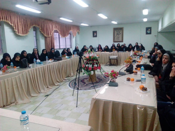 جلسه توجیهی سفر عتبات عالیات دانشگاهیان ویژه دانشجویان پردیس شهید صدوقی  2