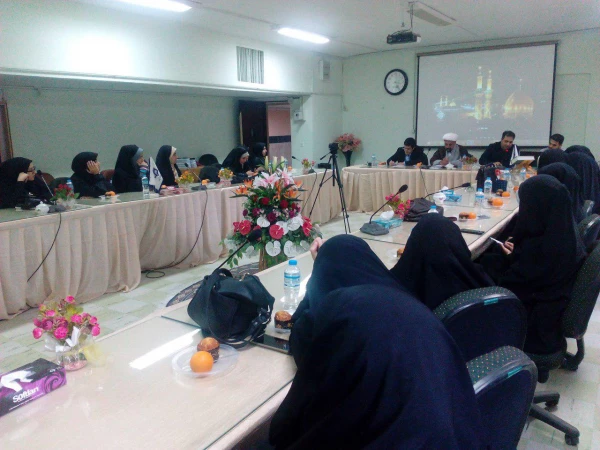 جلسه توجیهی سفر عتبات عالیات دانشگاهیان ویژه دانشجویان پردیس شهید صدوقی  5