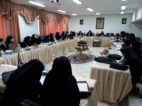 برگزاری نشست اساتید و کارکنان و دبیران کانون های فرهنگی انشجویی پردیس شهید صدوقی با نماینده نظارت و ارزیابی سازمان مرکزی دانشگاه فرهنگیان 2