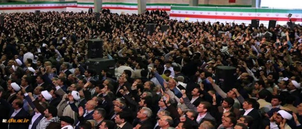 شرکت جمعی از دانشجویان در دیدار  2