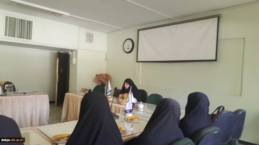 جلسه شورای اداری در آستانه نقل و انتقال پردیس 2