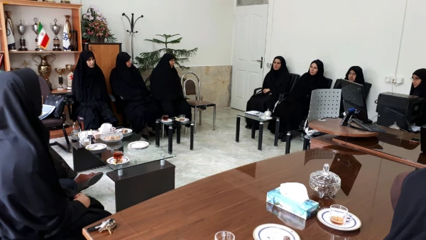 اولین جلسه اداری کارکنان پردیس  2