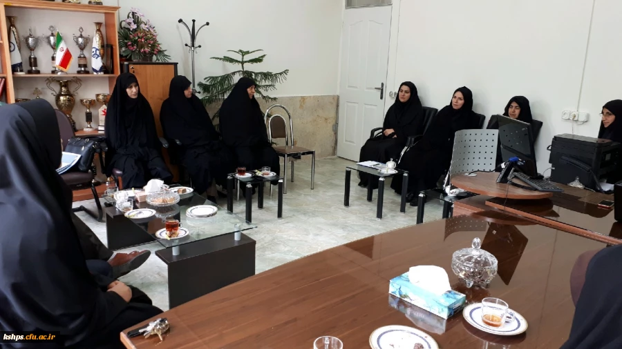 اولین جلسه اداری کارکنان پردیس  2