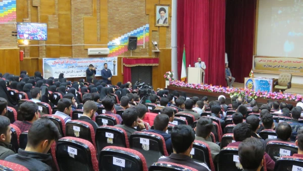 دومین همایش معلم مهدوی با حضور حجت الاسلام والمسلمین قرائتی برگزارگردید 2