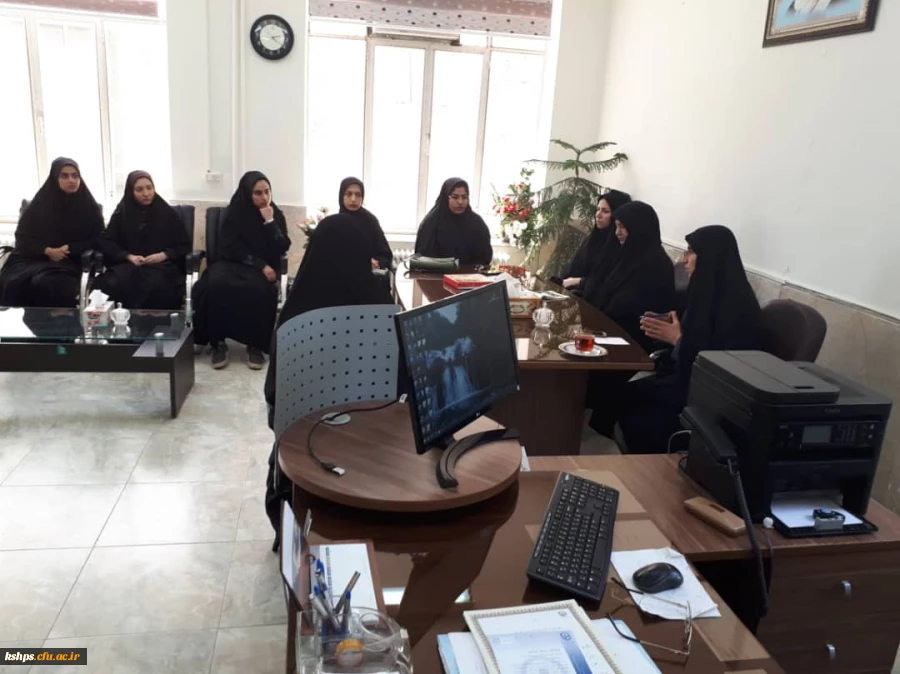 جلسه مدیریت پردیس شهید صدوقی با نمایندگان دانشجویی 2