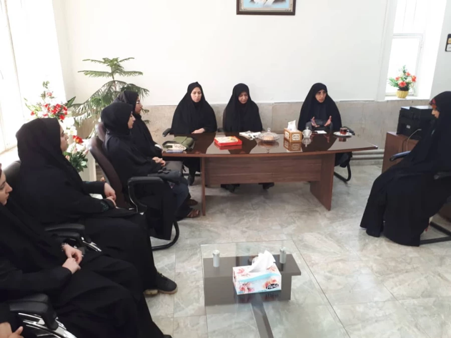 جلسه مدیریت پردیس شهید صدوقی با نمایندگان دانشجویی 3