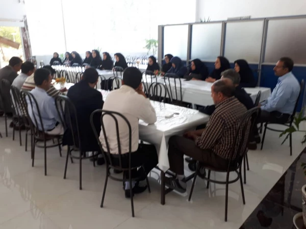 جلسه شورای اداری پردیس برگزار شد 2