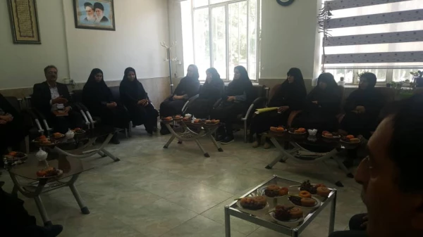 جلسه شورای  اداری پردیس  برگزار شد 4