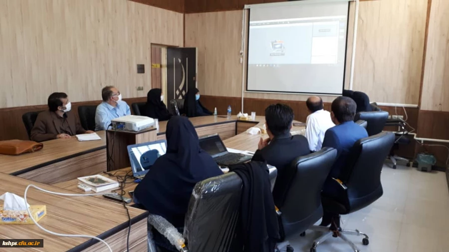 کلاس اموزش سامانه lms جهت اساتید برگزار شد 3