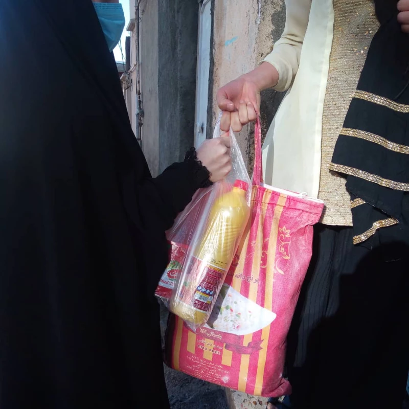کمک های مومنانه توسط گروه جهادی   شهید ابراهیم هادی توسط دانشجو معلمان پردیس شهید صدوقی 2