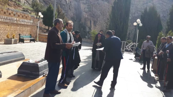 برگزاری همایش کوه پیمایی و زیارت مزار شهدا به مناسبت عید مبعث 4