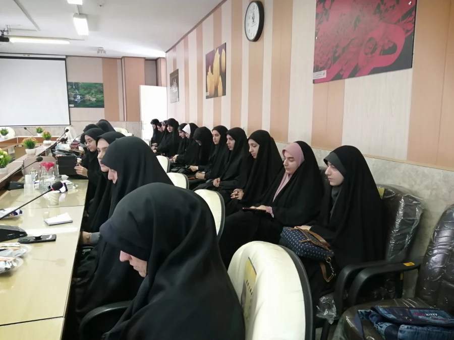 جلسه تودیع و معارفه مسئول بسیج دانشجویی پردیس خواهران (شهید صدوقی) دانشگاه فرهنگیان کرمانشاه 2