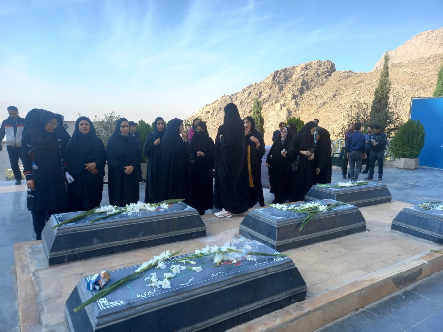 همایش پیاده روی و کوهپیمایی به مناسبت هفته تربیت بدنی ( 26 مهر تا 2 آبان 1401) 14