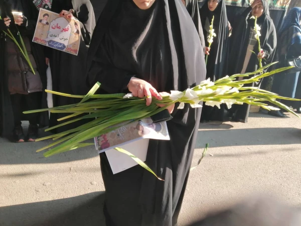 سلام عزیز برادرم ...سلام شهیدبی نشان  16