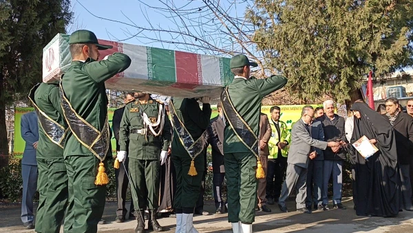 بوی پیراهن خونین کسی می آید 33