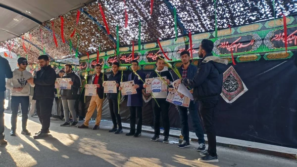 بوی پیراهن خونین کسی می آید 36