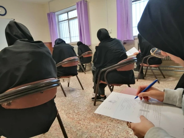 در سومین روز از برگزاری امتحانات انجام شد؛
بازدید از روند برگزاری امتحانات پایان ترم دانشجویان پردیس شهید صدوقی دانشگاه فرهنگیان کرمانشاه 4