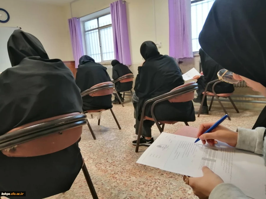 در سومین روز از برگزاری امتحانات انجام شد؛
بازدید از روند برگزاری امتحانات پایان ترم دانشجویان پردیس شهید صدوقی دانشگاه فرهنگیان کرمانشاه 4