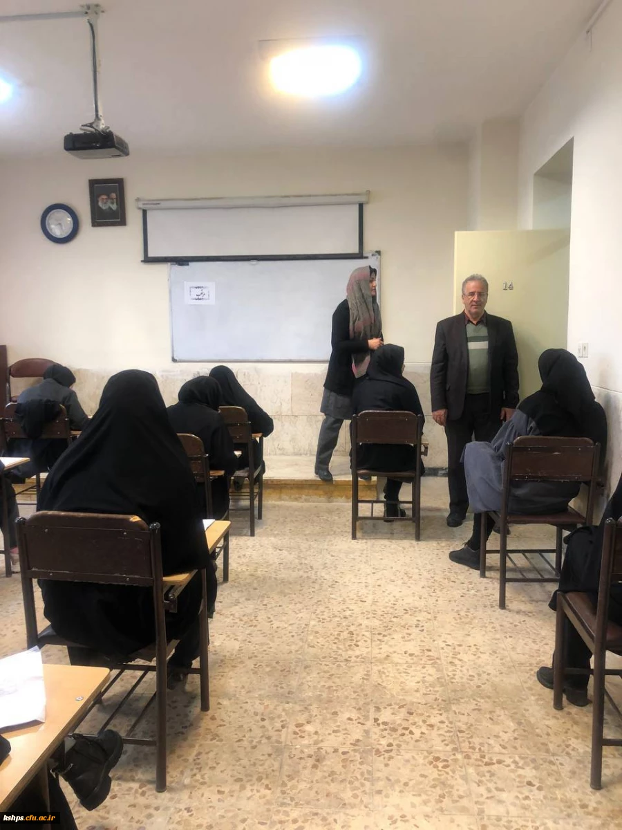 در سومین روز از برگزاری امتحانات انجام شد؛
بازدید از روند برگزاری امتحانات پایان ترم دانشجویان پردیس شهید صدوقی دانشگاه فرهنگیان کرمانشاه 6