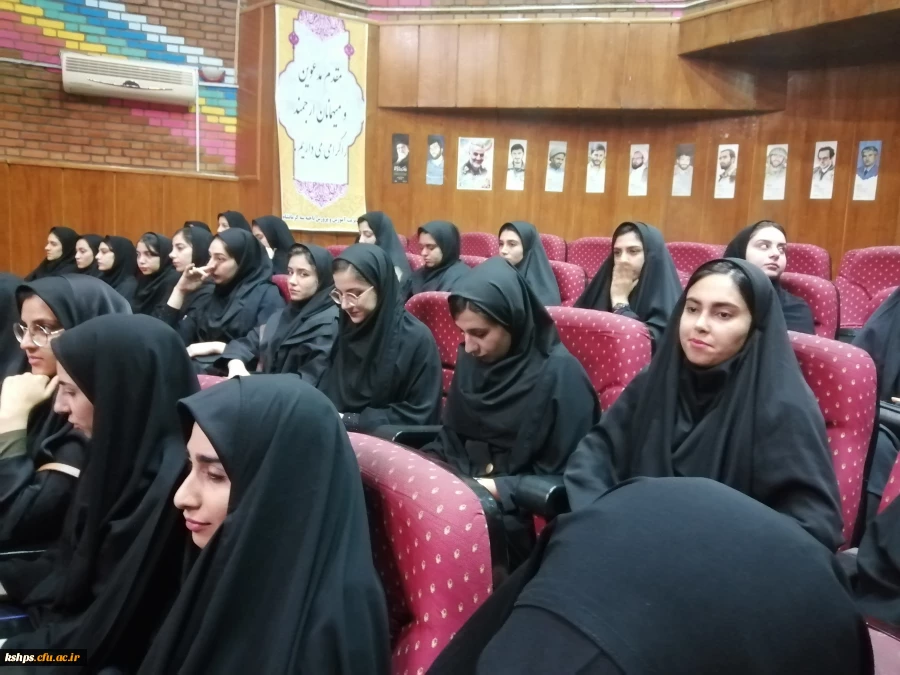 جلسه هم اندیشی اداره کل آموزش و پرورش استان کرمانشاه با دانشجومعلمان  7