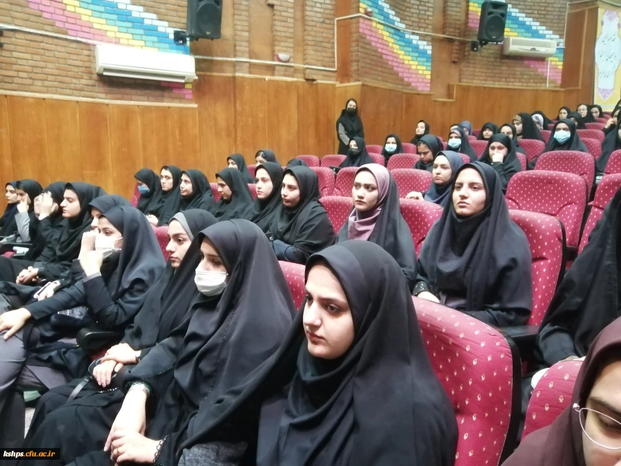 جلسه هم اندیشی اداره کل آموزش و پرورش استان کرمانشاه با دانشجومعلمان  9