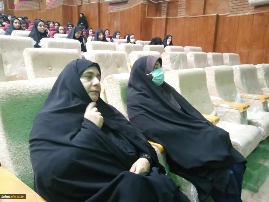 جلسه هم اندیشی اداره کل آموزش و پرورش استان کرمانشاه با دانشجومعلمان  10