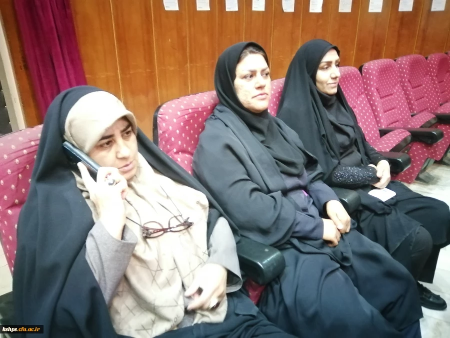 جلسه هم اندیشی اداره کل آموزش و پرورش استان کرمانشاه با دانشجومعلمان  16