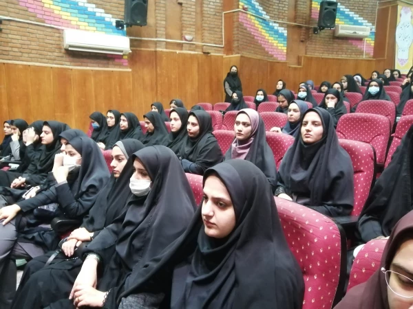 جلسه هم اندیشی اداره کل آموزش و پرورش استان کرمانشاه با دانشجومعلمان  17