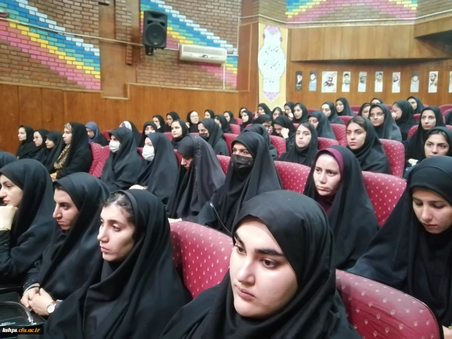 جلسه هم اندیشی اداره کل آموزش و پرورش استان کرمانشاه با دانشجومعلمان  19