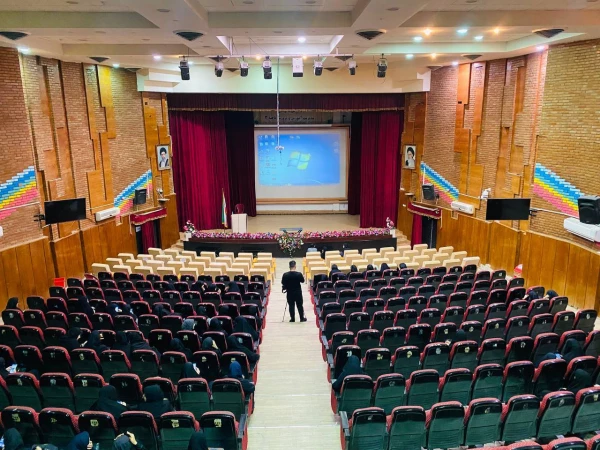  کارگاه قصه گویی در هفته کودک  7