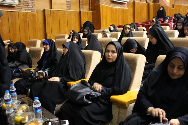 گردهمایی استقبال از نو دانشجو معلمان ورودی 1402 دانشگاه فرهنگیان کرمانشاه 4