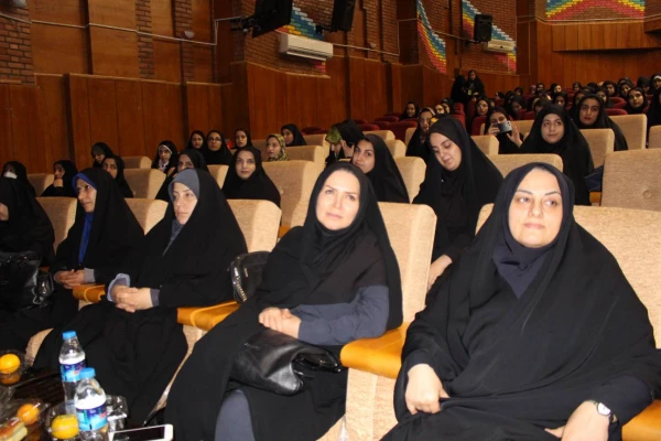 گردهمایی استقبال از نو دانشجو معلمان ورودی 1402 دانشگاه فرهنگیان کرمانشاه 15