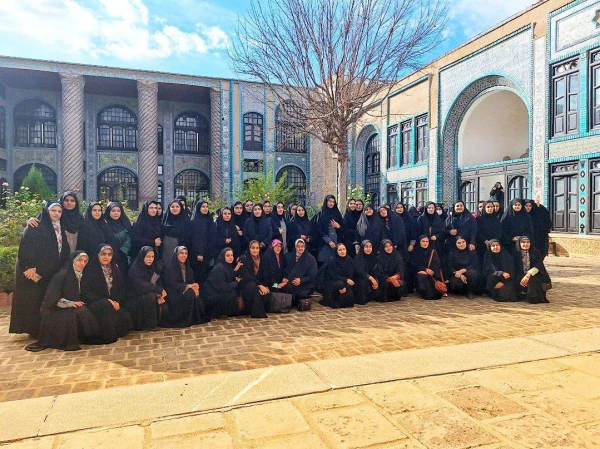  اردوی تفریحی_تشکیـلاتی دانشجویی(بازدید از طاقبستان و تکیه معاون الملک) 10