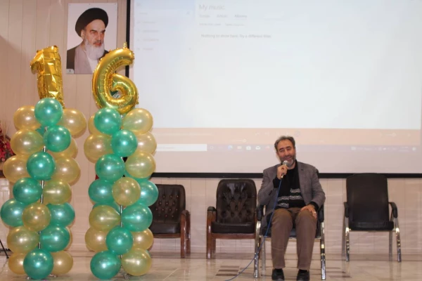 برگزاری مراسم روز دانشجو 16