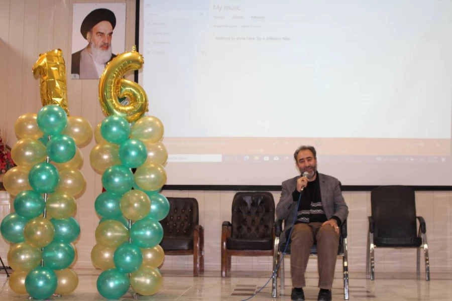 برگزاری مراسم روز دانشجو 16