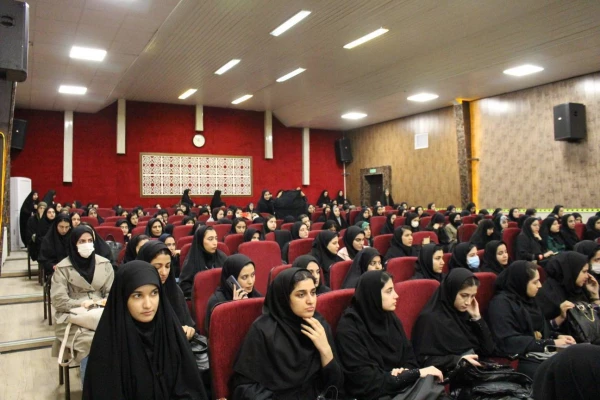 برگزاری مراسم روز دانشجو 18